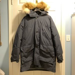 Cabela’s Canada Goose down parka
